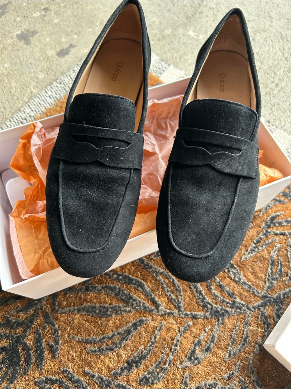 Quince Women's Black Suede Penny Loafers size 8